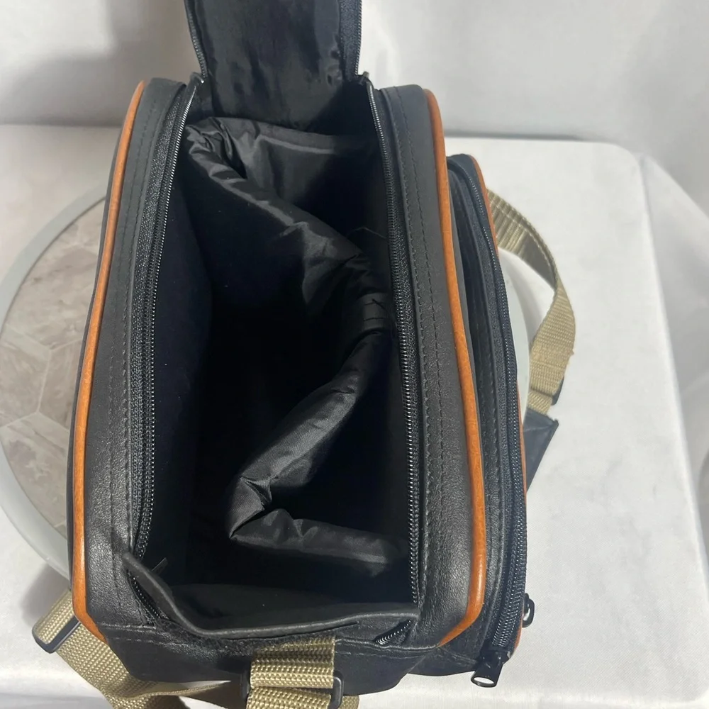 Vintage Prinz 4000 Photo/Video Bag Black w/ Tan Trim NWT 1996 Camera Case